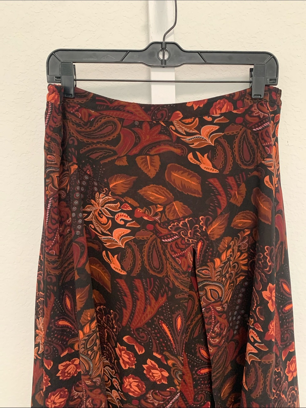 Y2K Coldwater Creek Paisley Floral Midi Skirt in Black and Red - Picture 2 of 7
